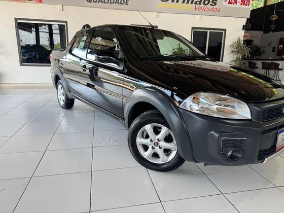 FIAT STRADA 1.4 MPI FREEDOM CD 8V FLEX 3P MANUAL